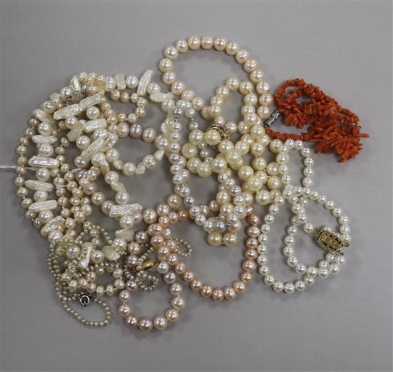 Four freshwater pearl bracelets, a two row cultured pearl bracelet with 14k clasp, a seed pearl necklace, etc.